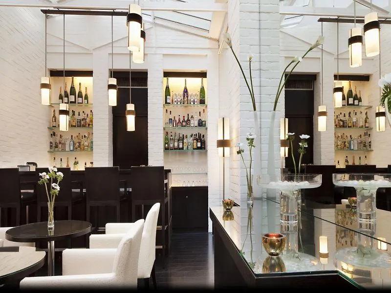 Hotell Le A Paris